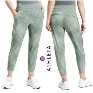 💚NWOT ATHLETA joggers Nolita Slim Tapered Print Crop Pants Denali Minimalistic